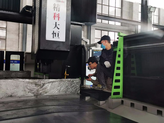 數(shù)控龍門銑床加工范圍有哪些？可以適用什么行業(yè)